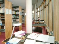 Study desks at the Branch Library Weihenstephan