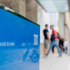 Main entrance to the Munich campus with "Technische Universität München" lettering