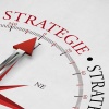 Kompass mit Aufschrift "Strategie"